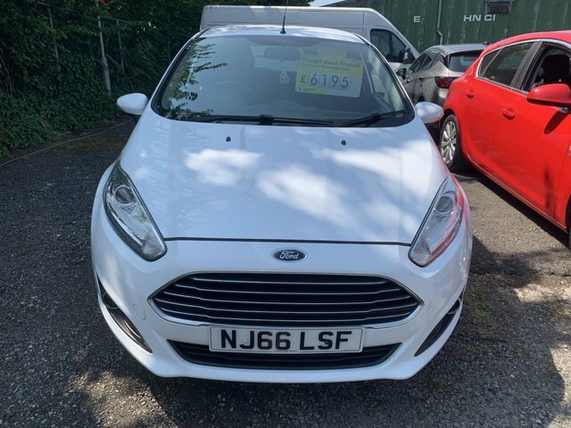Ford Fiesta 1.25 Zetec Hatchback Euro 6 82 NJ66LSF White #2