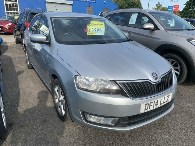 Skoda Rapid 1.6 Tdi Se Hatchback Euro 5 105 Silver