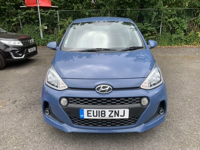Hyundai I10 1.0 Premium Hatchback Euro 6 66 Blue #2
