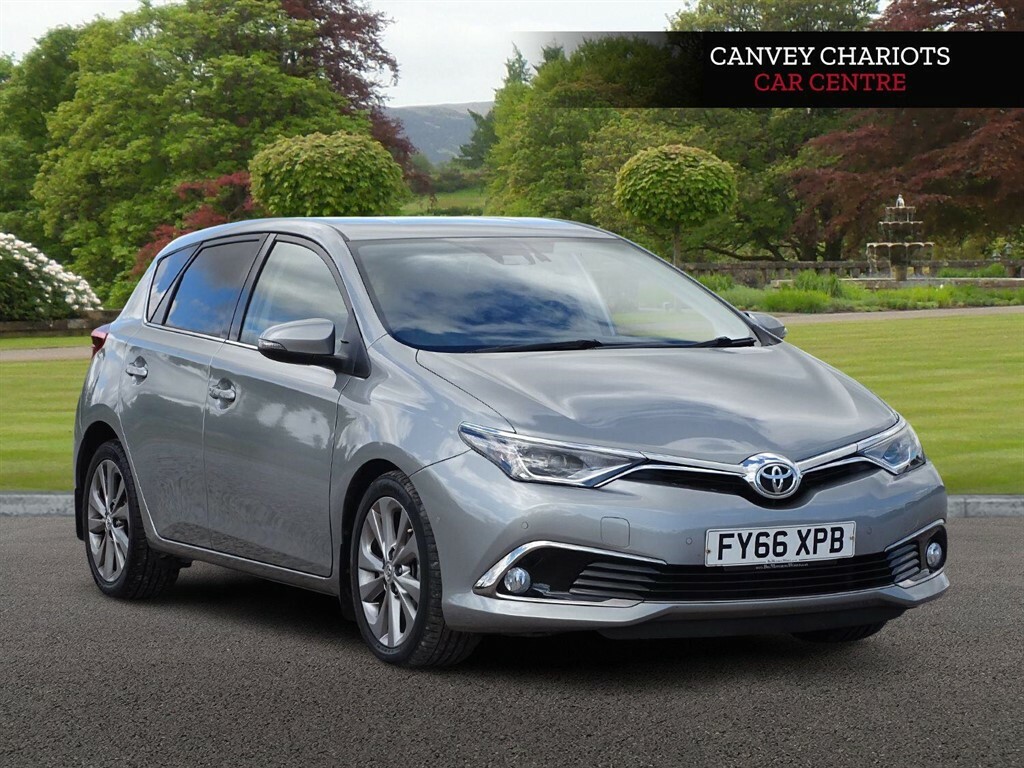 Toyota Auris 1.6 D-4d Excel Euro 6 Ss Safety Sense Grey