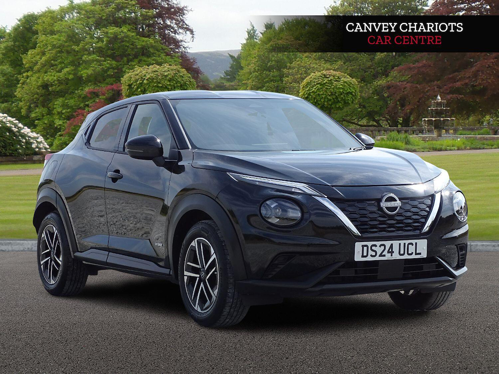 Nissan Juke 1.6 N-connecta Euro 6 Black
