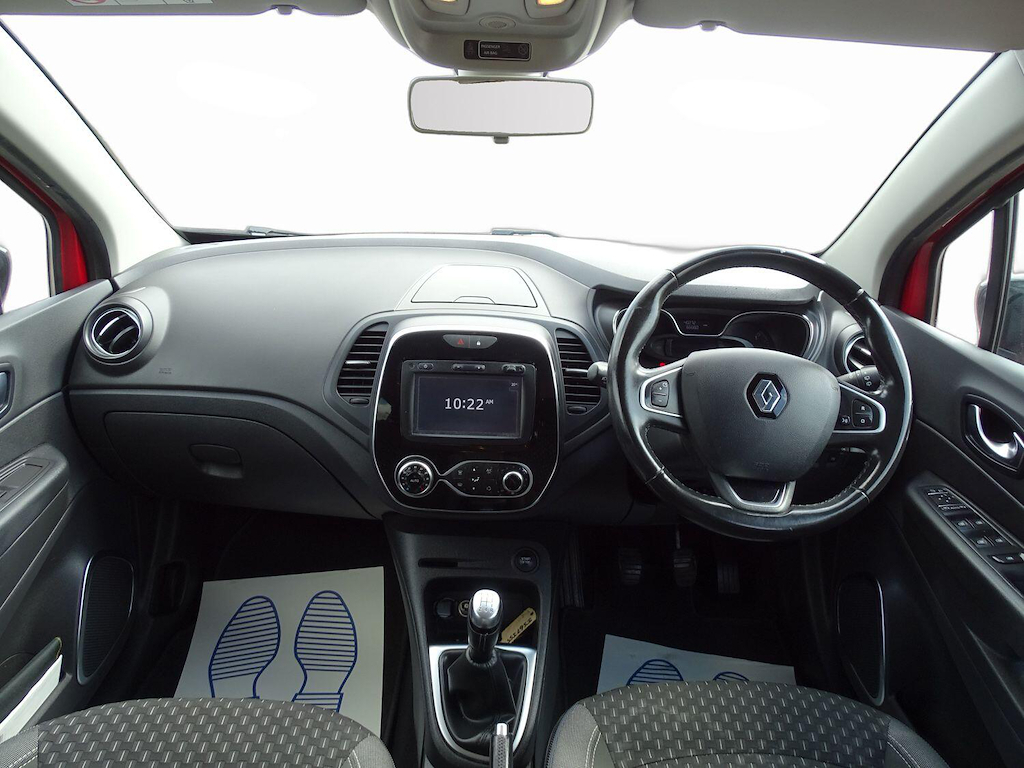 Renault Captur Suv Red #5