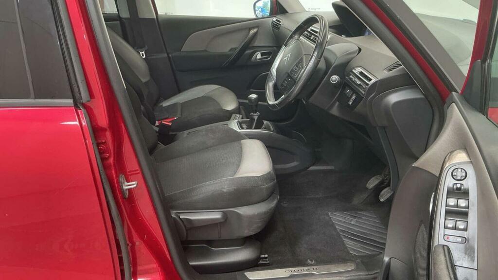 Citroen Grand C4 Picasso  Black #7
