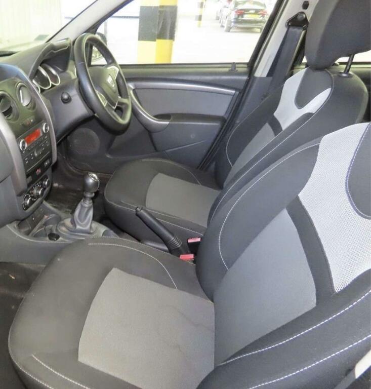 Dacia Duster 1.5 Dci Laureate Euro 6 Ss Black #2