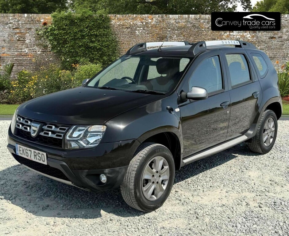 Dacia Duster Suv 1.5 Dci Laureate Euro 6 Ss 201767 EK67RSO Black #5
