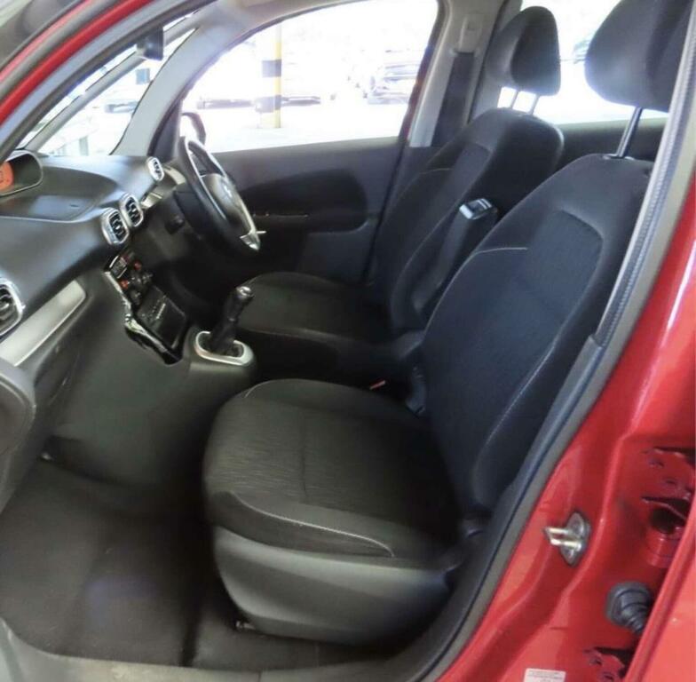 Citroen C3 Picasso 1.2 Puretech Exclusive Euro 6 Red #2