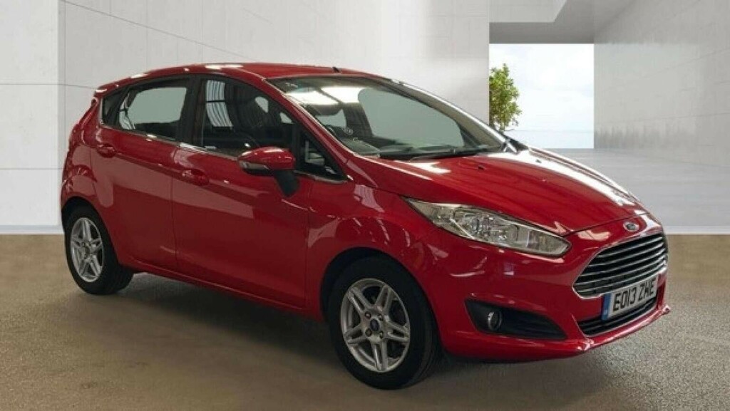 Ford Fiesta Hatchback 1.25 Zetec Euro 5 201313 EO13ZHE Red #3