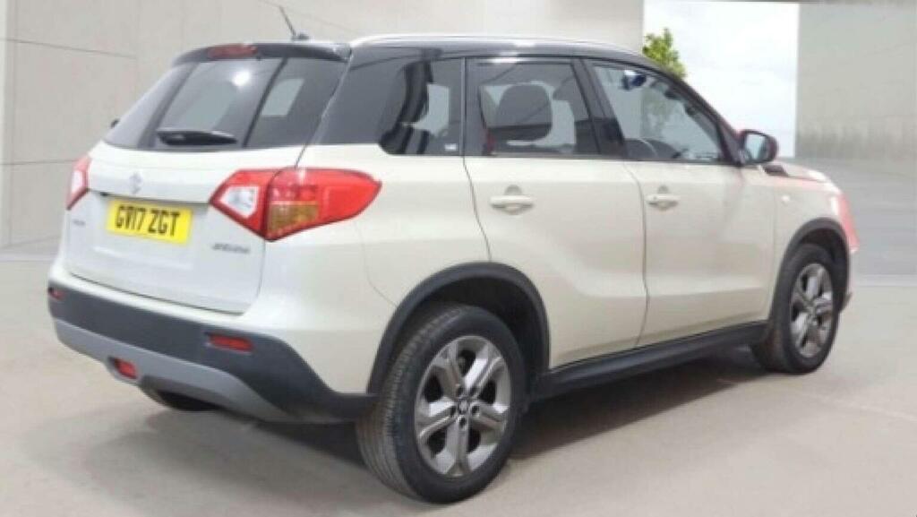 Suzuki Vitara 1.6 Sz-t Euro 6 Ss Black #4