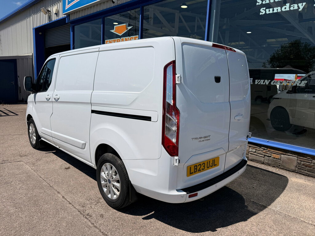 Ford Transit Custom 2.0 300 Ecoblue Limited Panel Van Manua LB23UJL White #4