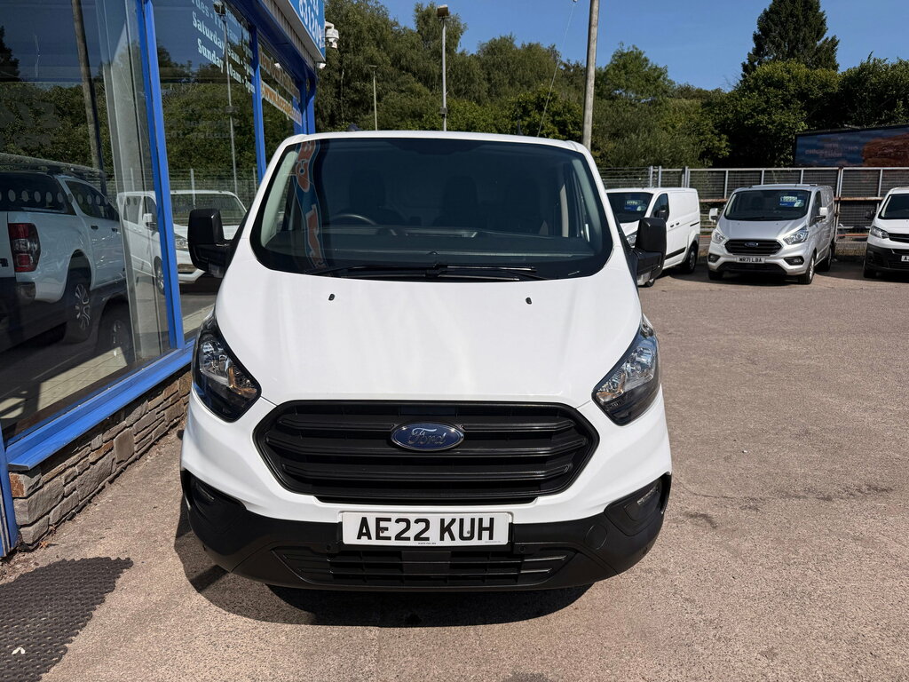 Ford Transit Custom 2.0 300 Ecoblue Leader Panel Van AE22KUH White #2