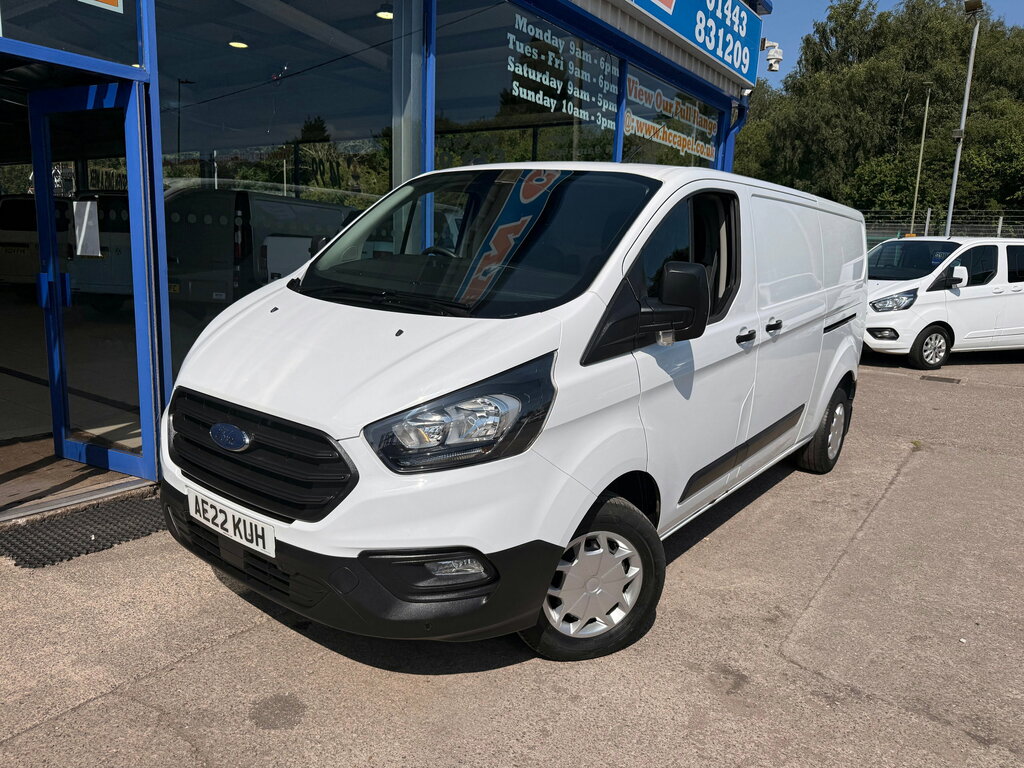 Ford Transit Custom 2.0 300 Ecoblue Leader Panel Van AE22KUH White