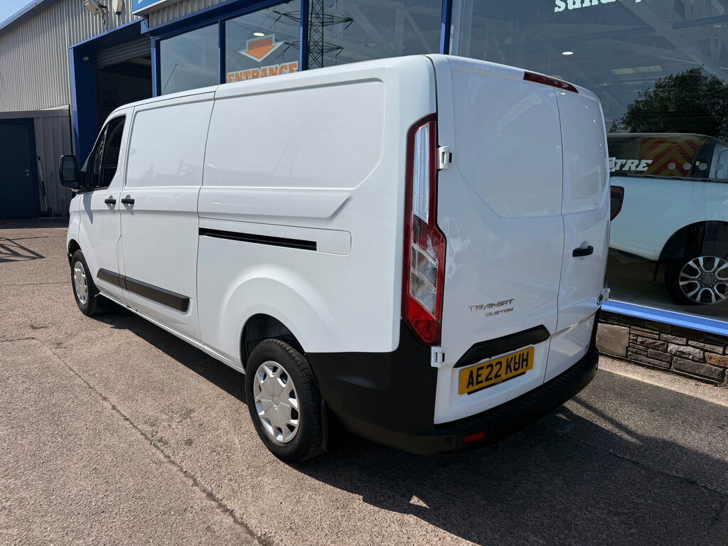 Ford Transit Custom 2.0 300 Ecoblue Leader Panel Van AE22KUH White #4