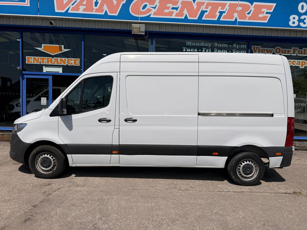 Mercedes-Benz Sprinter 2.0 315 Cdi Progressive Panel Van Manua White #3