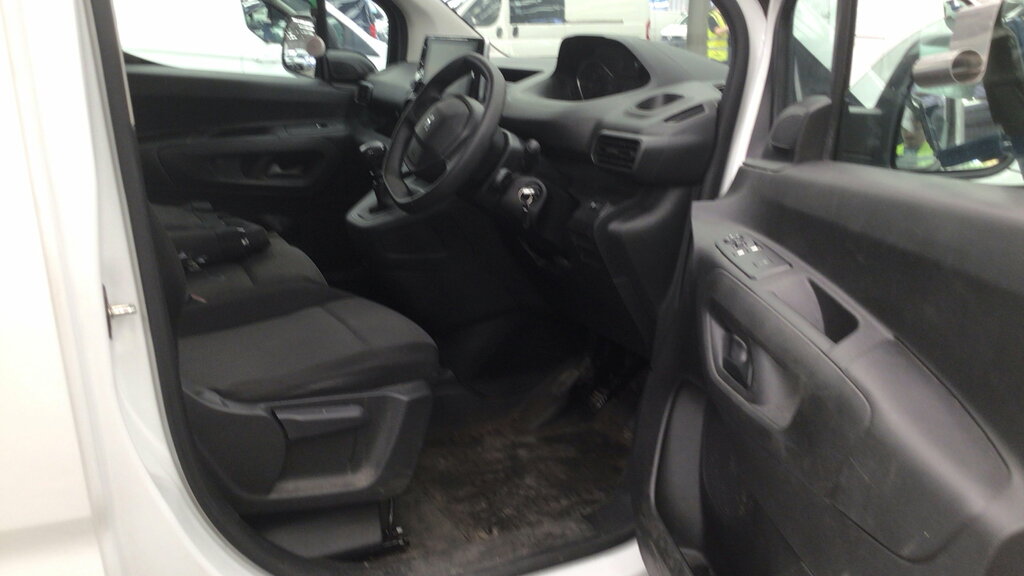 Peugeot Partner 1.5 Bluehdi 1000 Professional Premium Standard P White #5