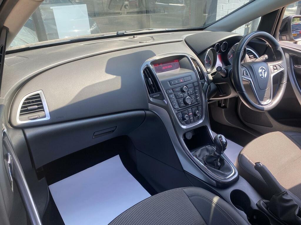 Vauxhall Astra 1.7 Cdti Ecoflex Se Euro 5 Ss  #6