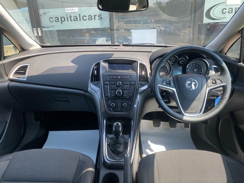Vauxhall Astra 1.7 Cdti Ecoflex Se Euro 5 Ss  #4