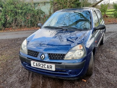 Renault Clio Authentique 8V 3-Door Silver #11