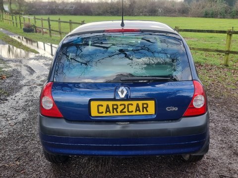 Renault Clio Authentique 8V 3-Door Silver #6