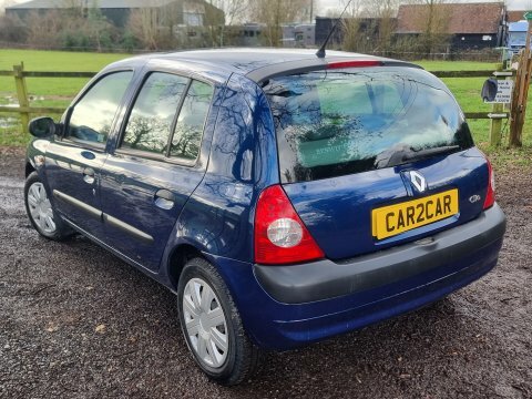 Renault Clio Authentique 8V 3-Door Silver #7
