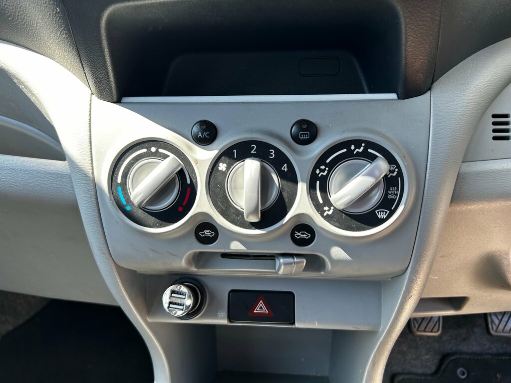 Suzuki Alto 1.0 Sz4 White #10