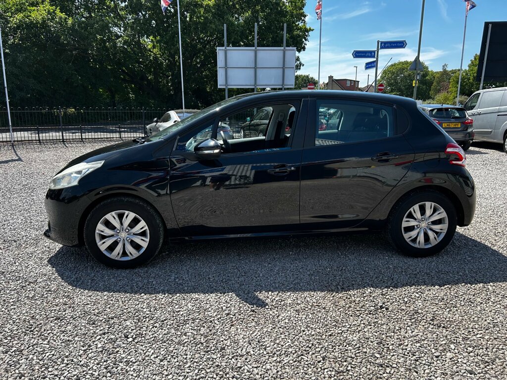 Peugeot 208 Blue #7