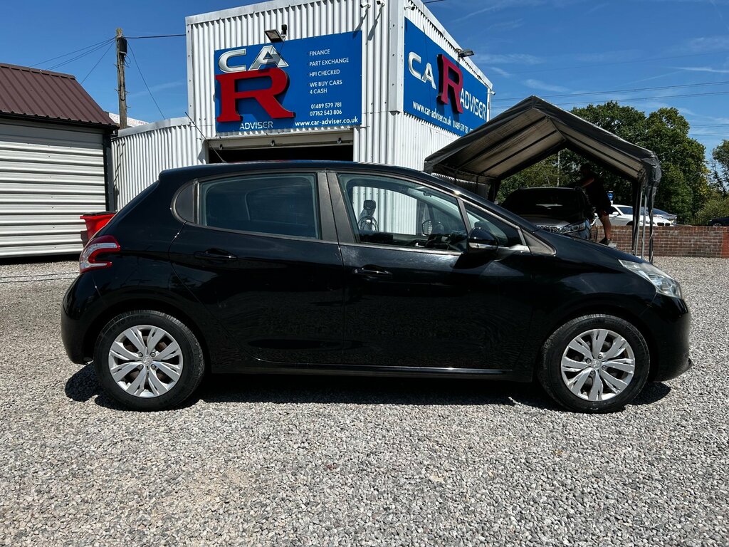 Peugeot 208 Blue #9