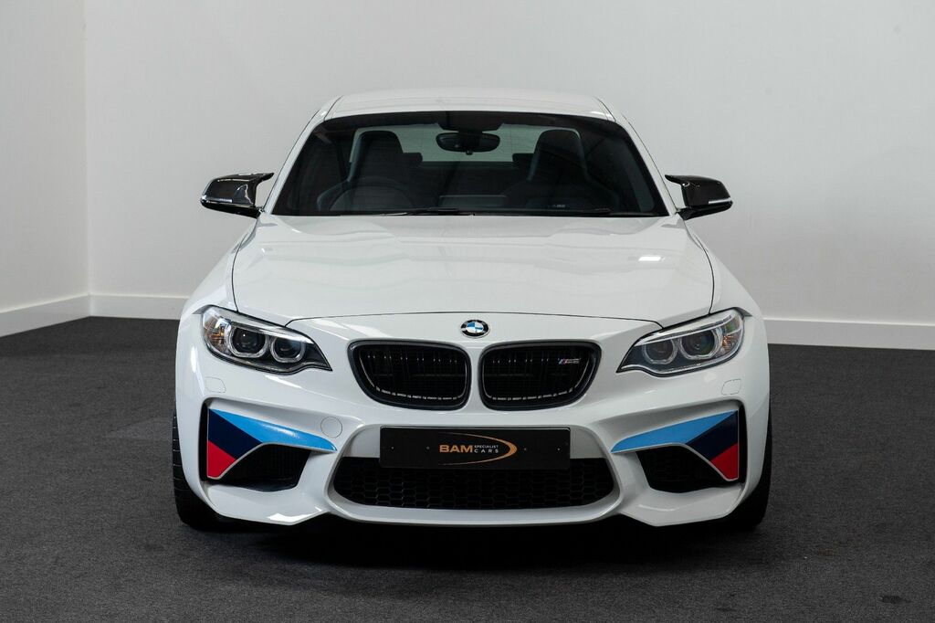 BMW M2 Coupe KC16FJF White #3