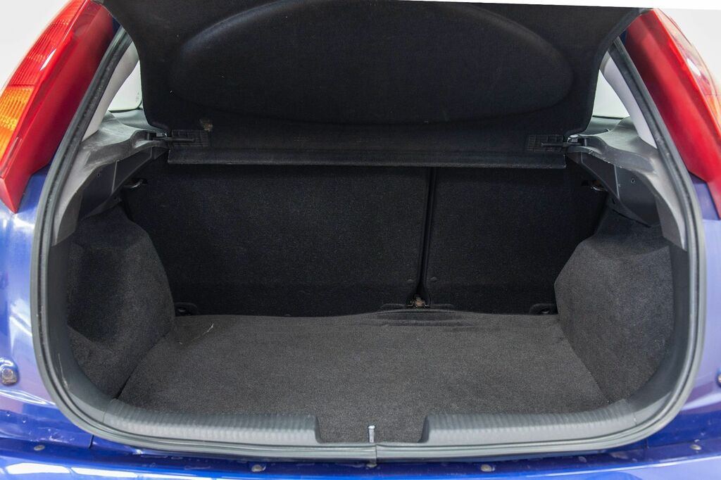 Ford Focus Ghia Tdci 5-Door Green #29