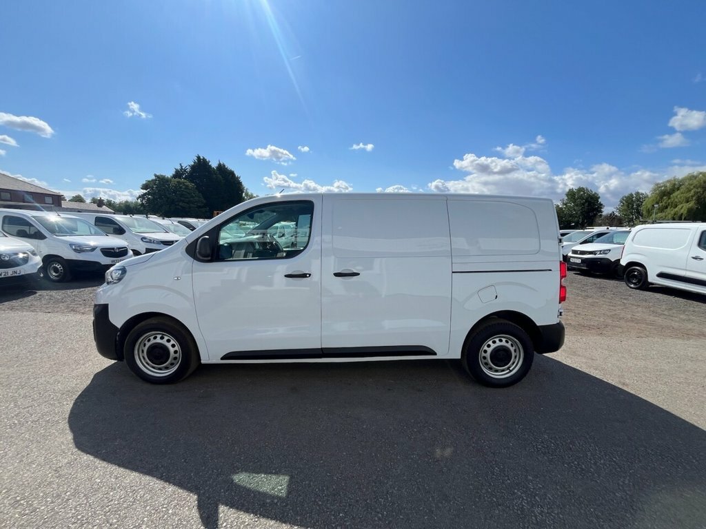 Peugeot Expert 1.5L Professional Premium 6Dr KS23FOC White #2