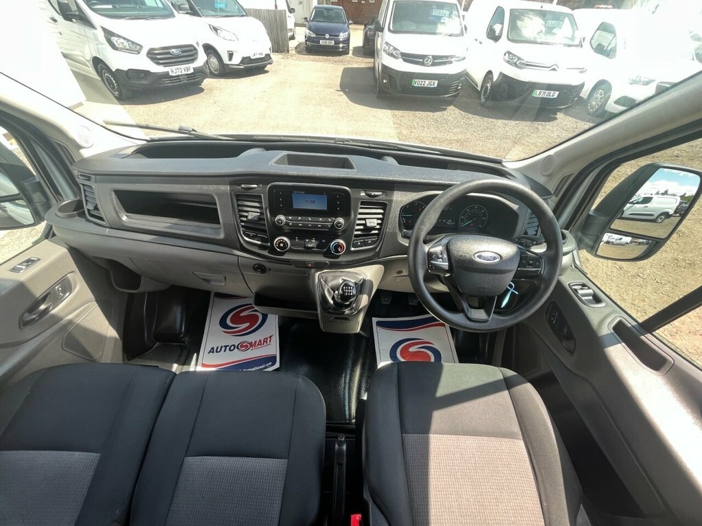 Ford Transit Custom 2L Leader 6Dr SM22FZS White #6