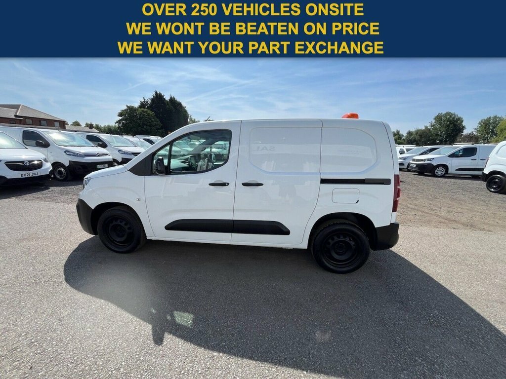Peugeot Partner 1.5L Professional Premium NU22ETA White #2