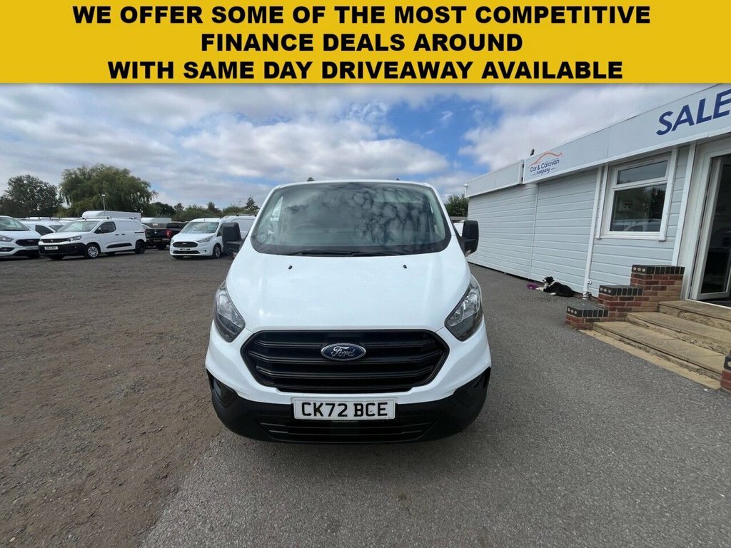 Ford Transit Custom 2L Leader CK72BCE White