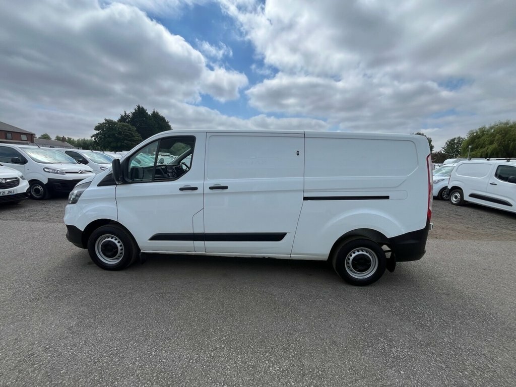 Ford Transit Custom 2L Leader CK72BCE White #2