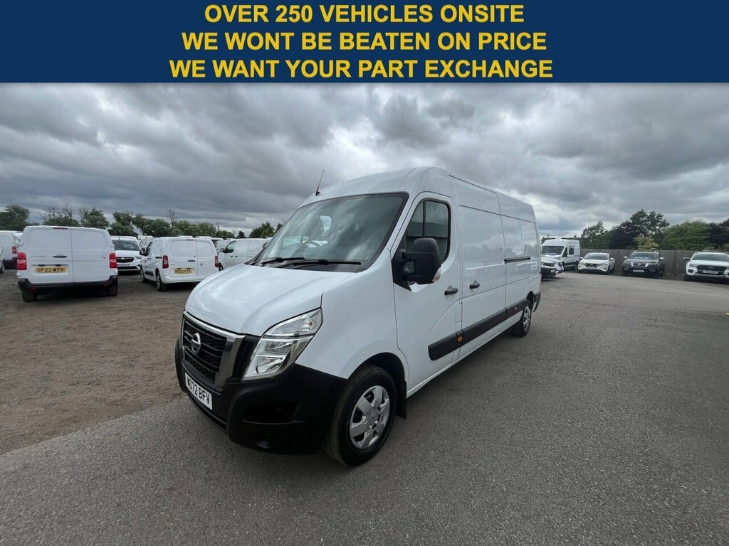 Nissan InterStar 2L Acenta White