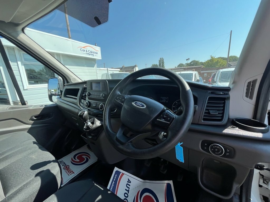 Ford Transit Custom 2L Leader DP73YUR White #3