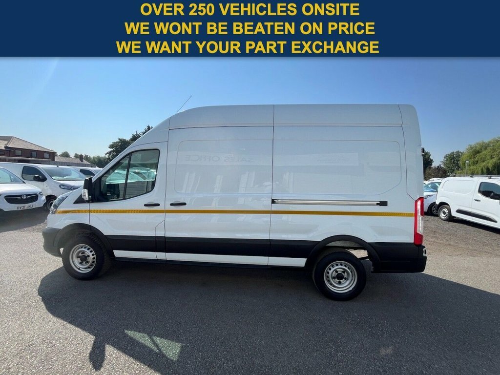 Ford Transit Custom 2L Leader DP73YUR White