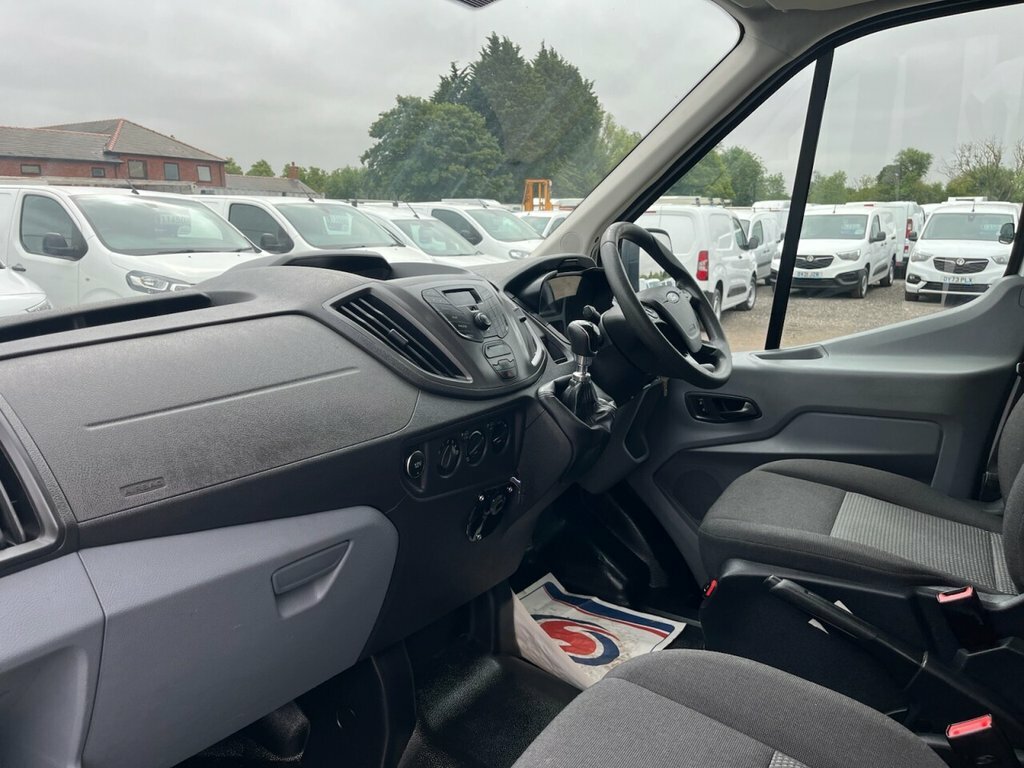 Ford Transit Custom 2L Null LB19BLJ White #4