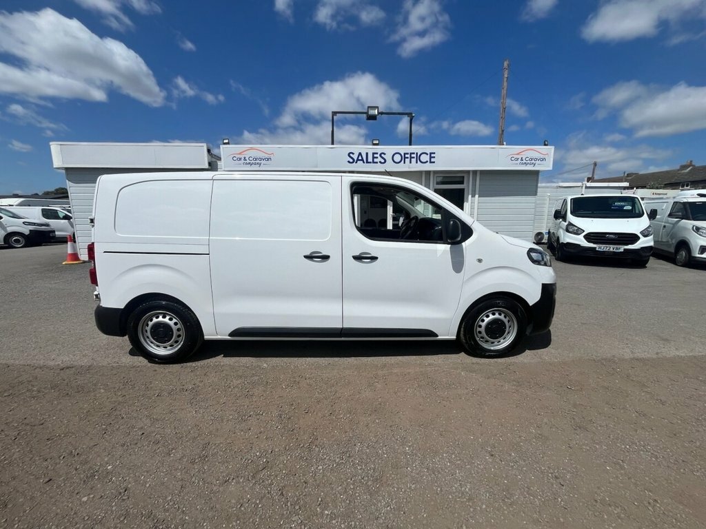 Fiat Scudo 1.5L Tecnico 6Dr White #2