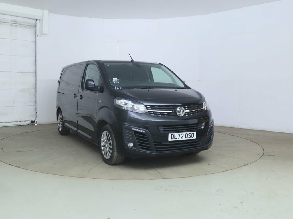 Vauxhall Vivaro 1.5L Pro 6Dr Black