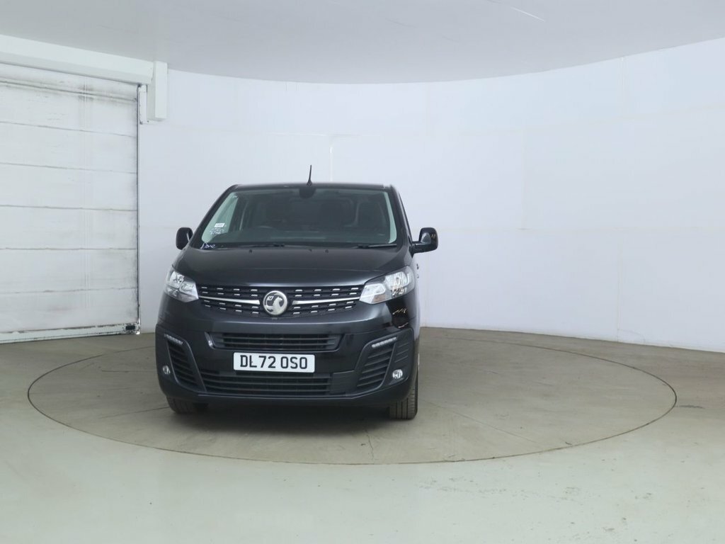 Vauxhall Vivaro 1.5L Pro 6Dr Black #3