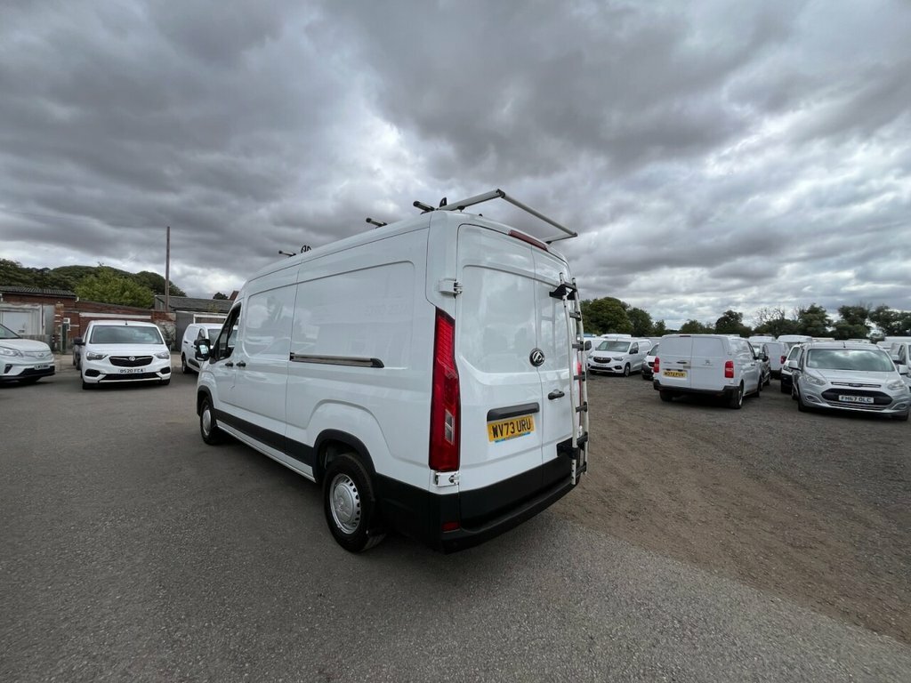 Maxus Deliver 9 2L Null WV73URU White #3