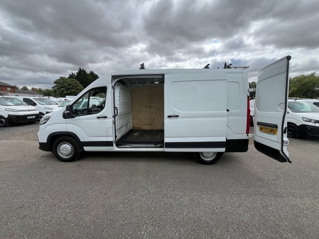 Maxus Deliver 9 2L Null WV73URU White #4