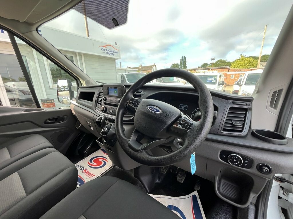 Ford Transit Custom 2L Leader WN24KSJ White #4