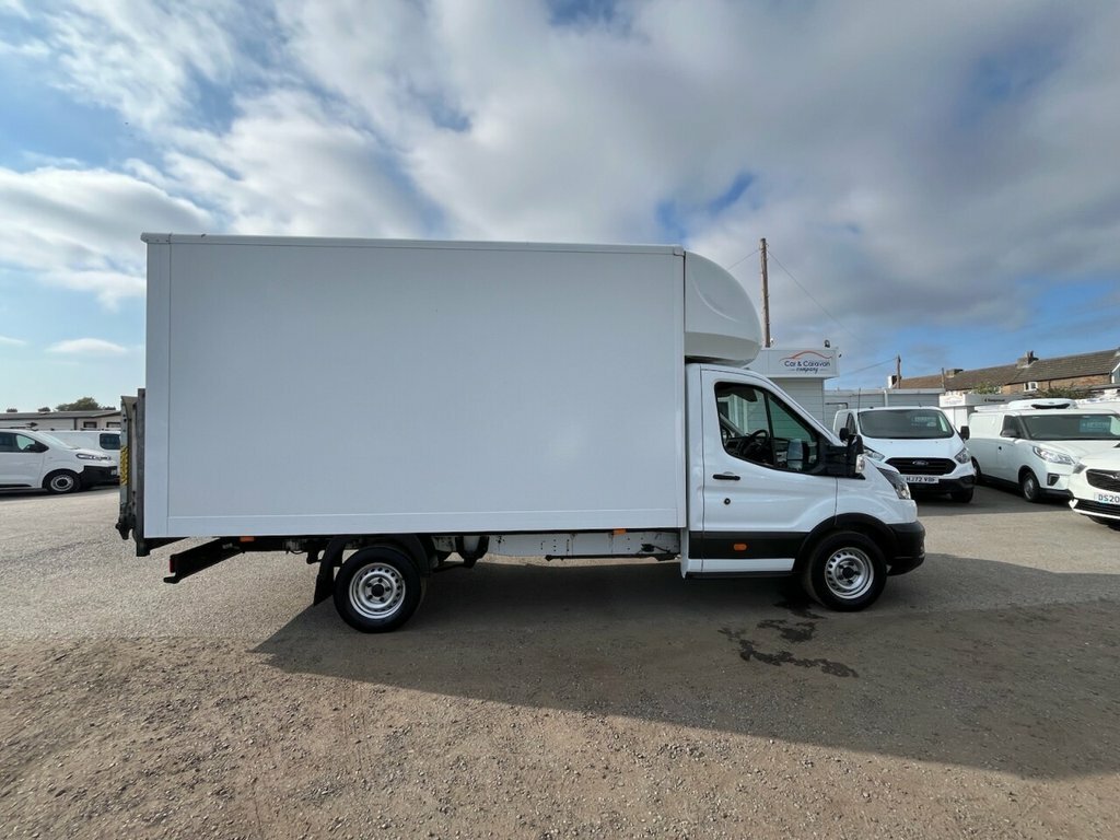 Ford Transit Custom 2L Leader WN24KSJ White #2