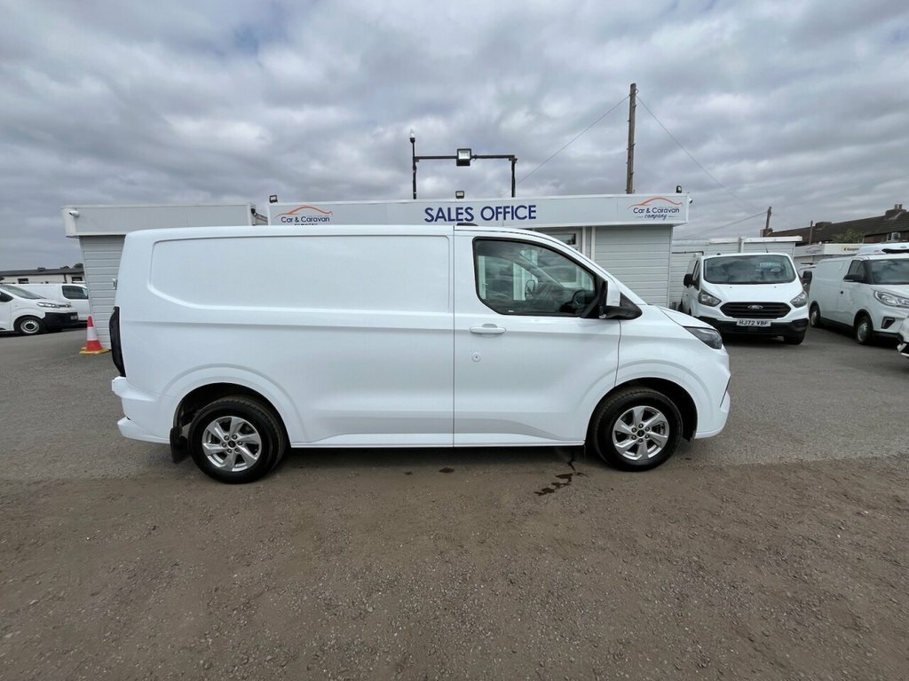 Ford Transit Custom 2L Limited DV24XFH White #3