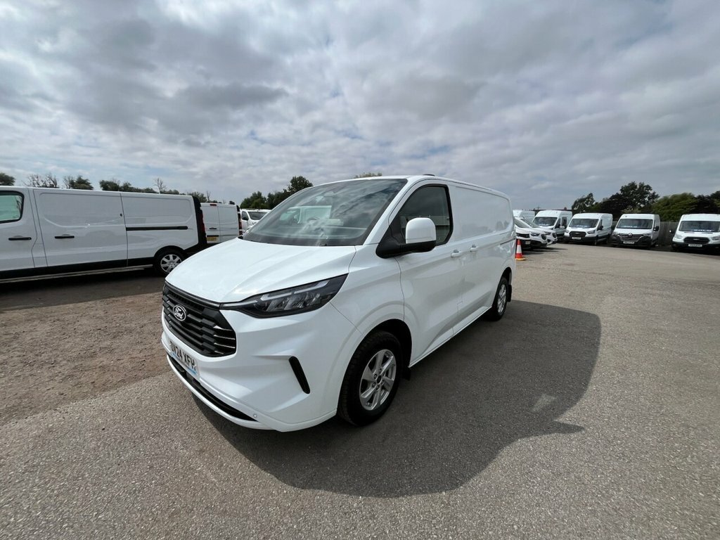 Ford Transit Custom 2L Limited White