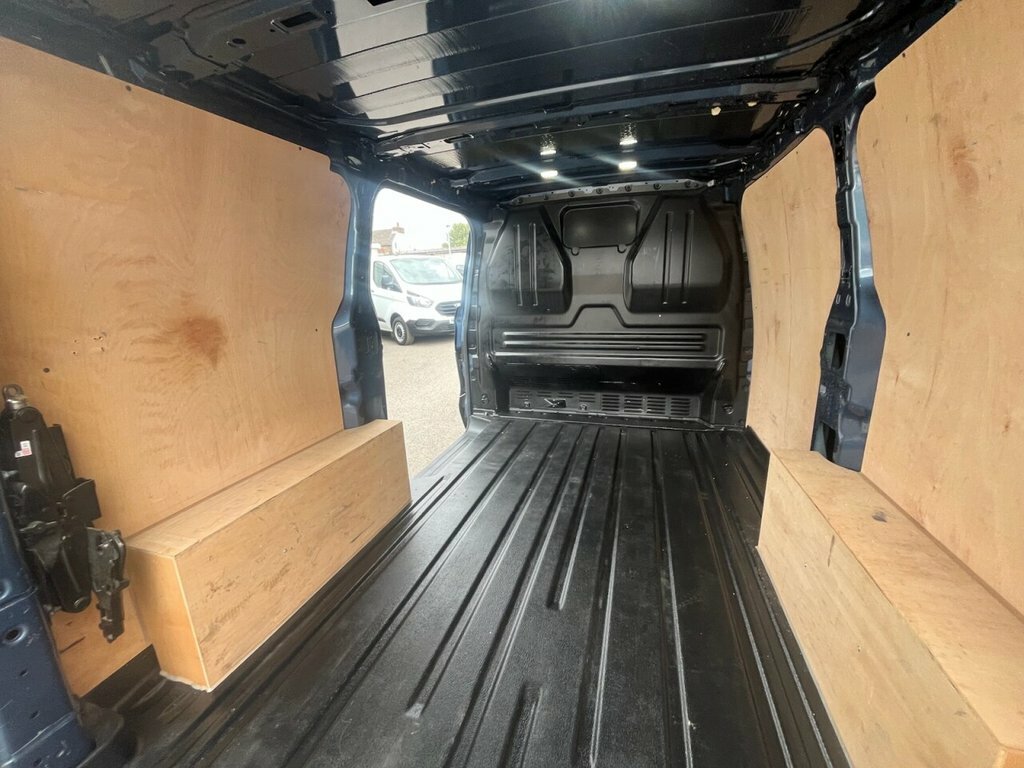 Ford Transit Custom 460 Leader L4 H3 Lwb High Roof 17 Seat Minibu #16