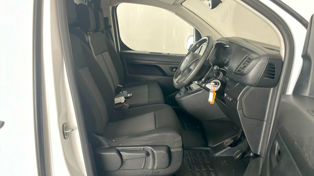 Vauxhall Vivaro 1L Gs White #6