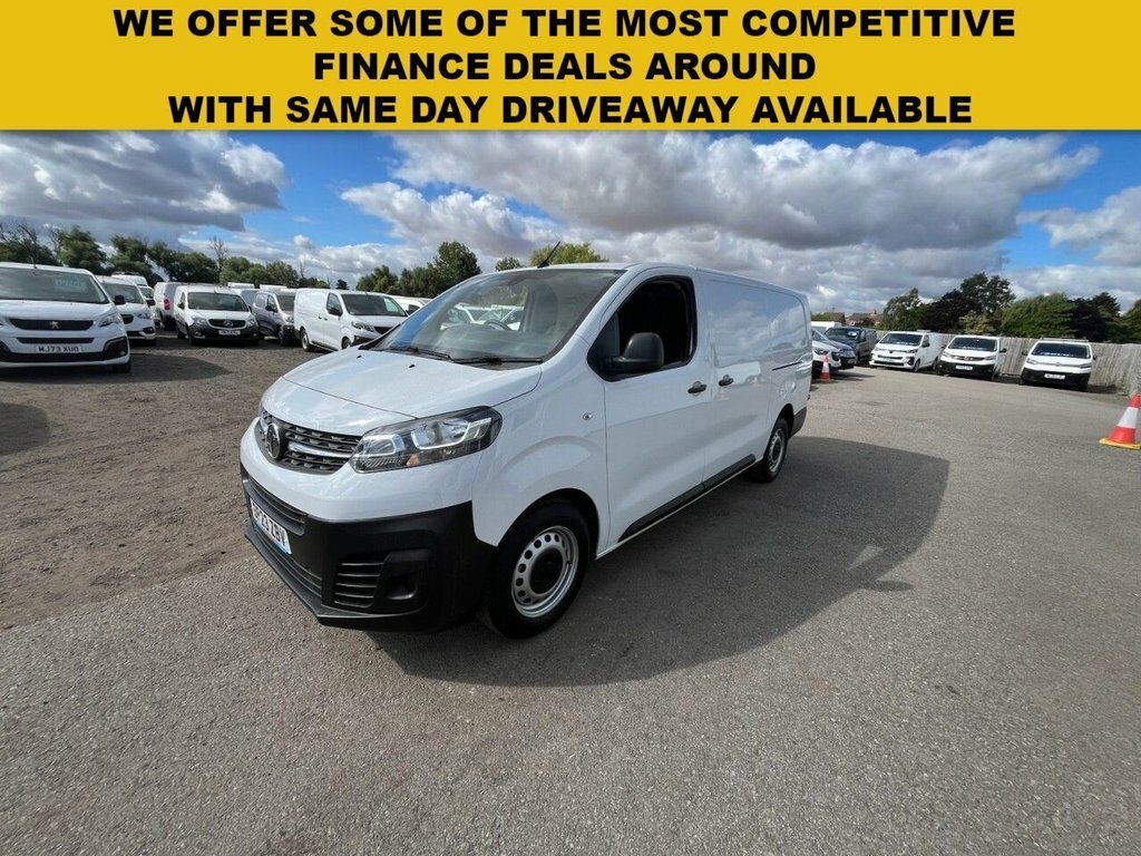 Vauxhall Vivaro 1.5L Gs 6Dr White