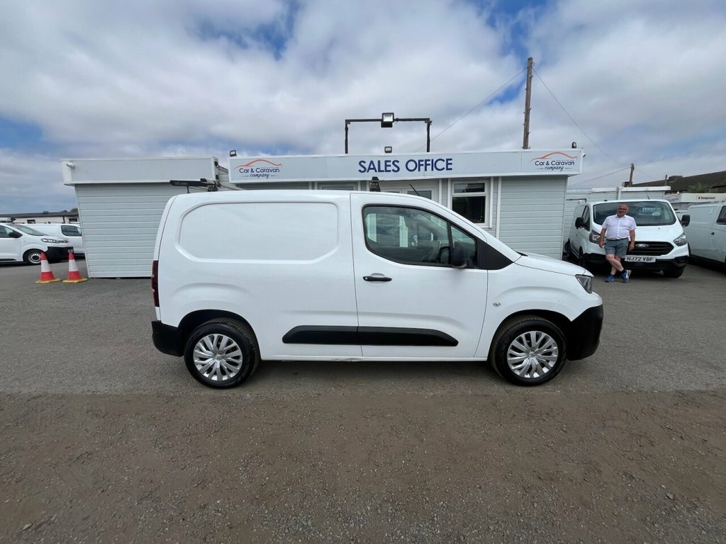 Peugeot Partner 1.5L Professional White #6